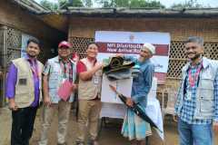 New-arrival-households-received-NFIs-items