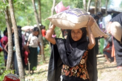 Rohingya Relief (1)